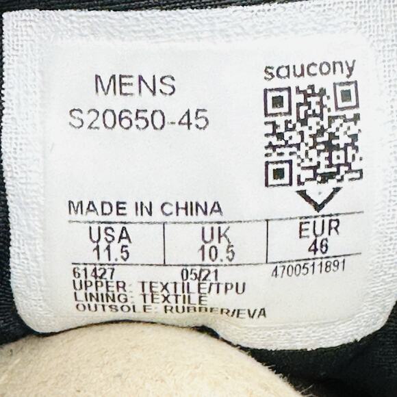 Athletic_Shoes